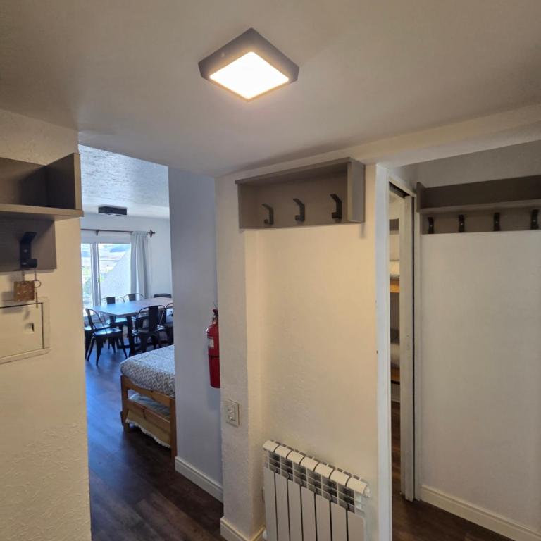 Recién renovado, 2 habitaciones, 2 baños - Apartamento de 2 dormitorios - 16