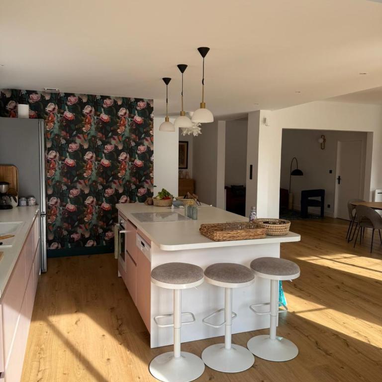 Grande maison familiale au coeur du village, avec piscine et proche mer - Casa Vacanze - 12