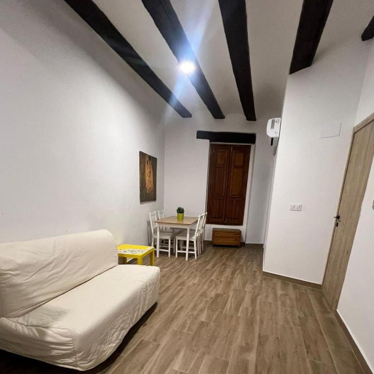 Piso 2 - Apartamento Mercado Central - One-Bedroom Apartment - 6