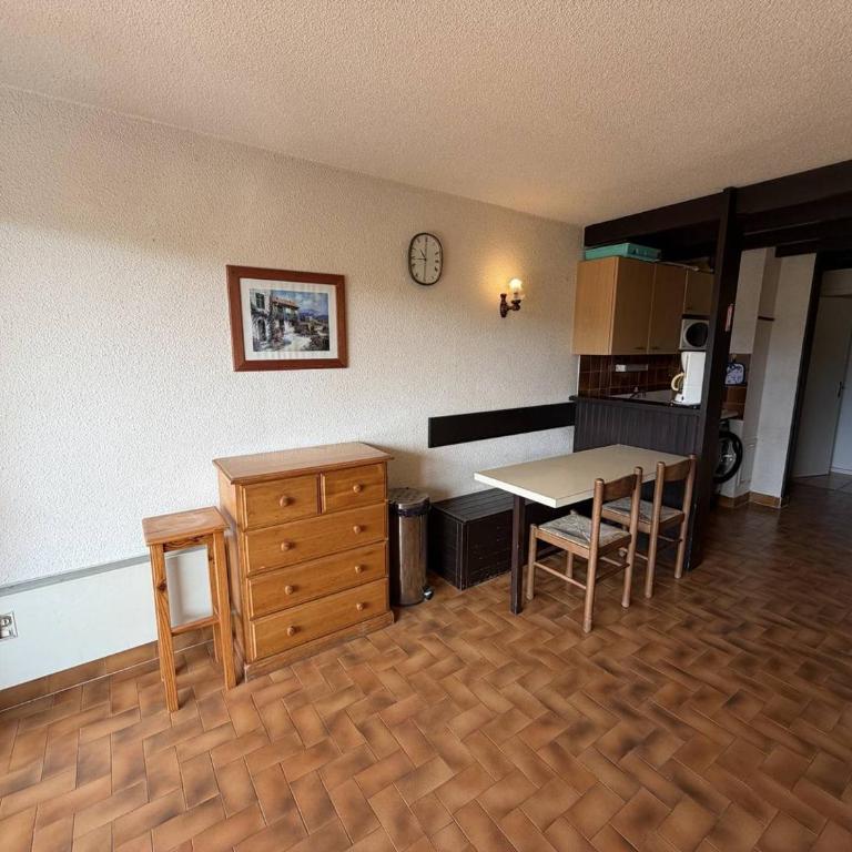 T2 moderne avec piscine et parking à Argelès-sur-Mer - FR-1-388-56 - Appartement (4 Adultes) - 8