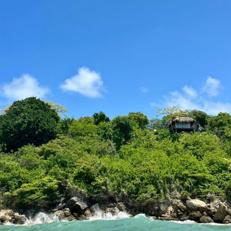 Pamaduih - Suite Above the Sea - One-Bedroom House - 55
