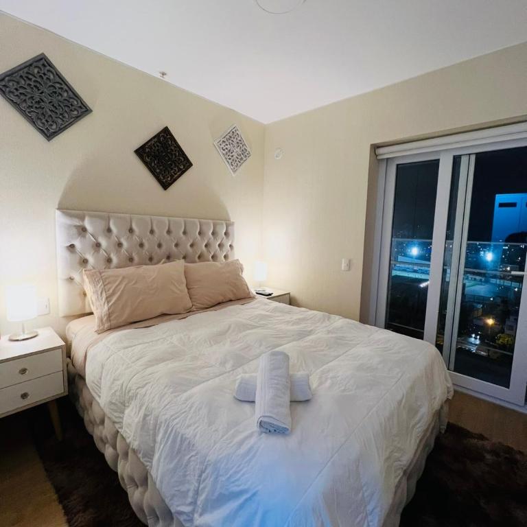 Tempo Lujo - One-Bedroom Apartment - 9