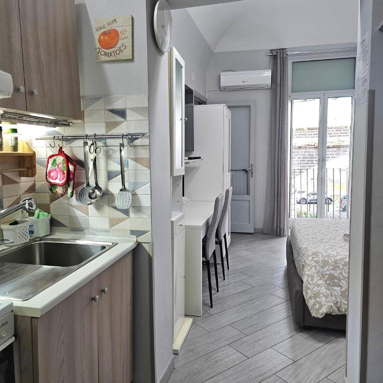 Desy's house - Apartments with Arch View, Catania Historic Center - One-Bedroom Apartment - 12