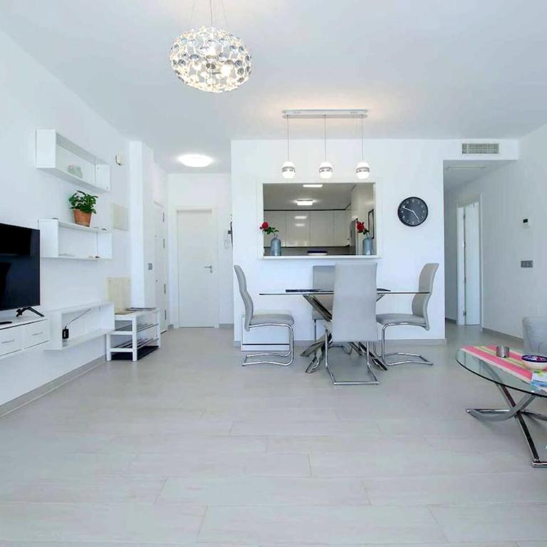Gran Apartamento en Estepona - Apartamento de 3 dormitorios - 3