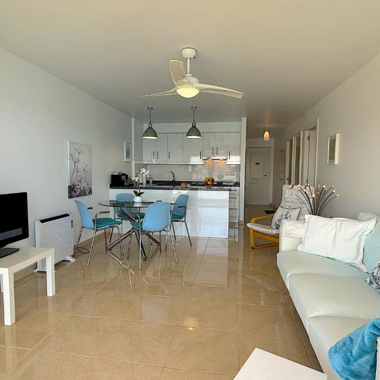 Precioso apartamento en la primera linea del mar - Apartamento de 3 dormitorios - 4