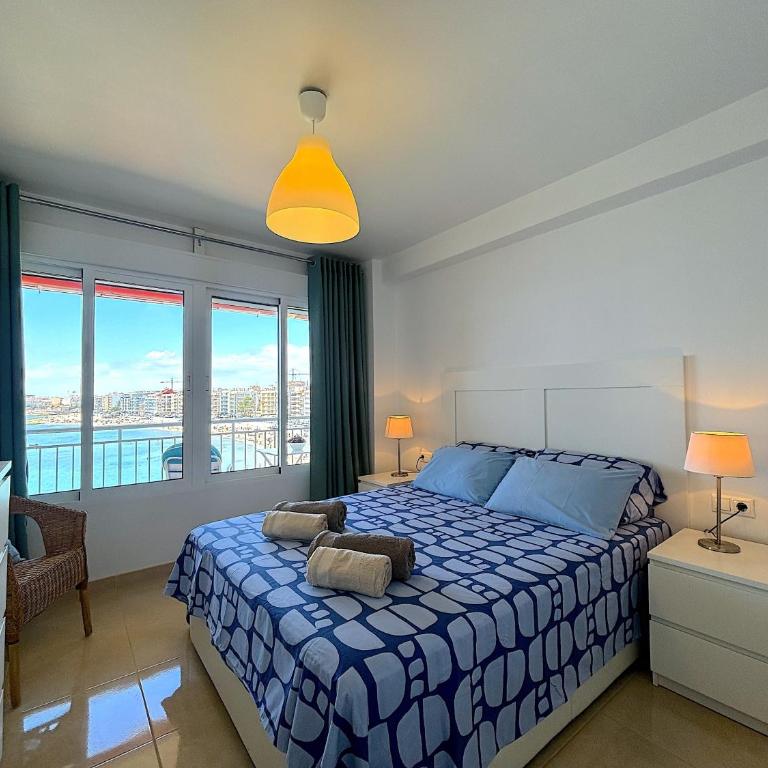 Precioso apartamento en la primera linea del mar - Apartamento de 3 dormitorios - 17