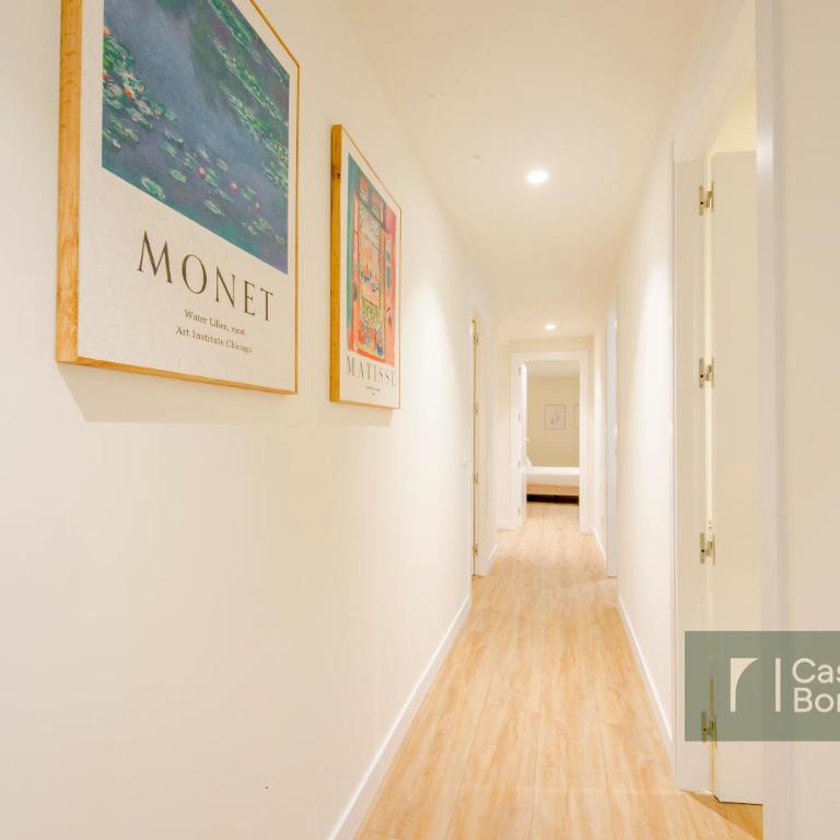 Tu Casa Bonita en Avenida América - Four-Bedroom Deluxe Apartment - 9