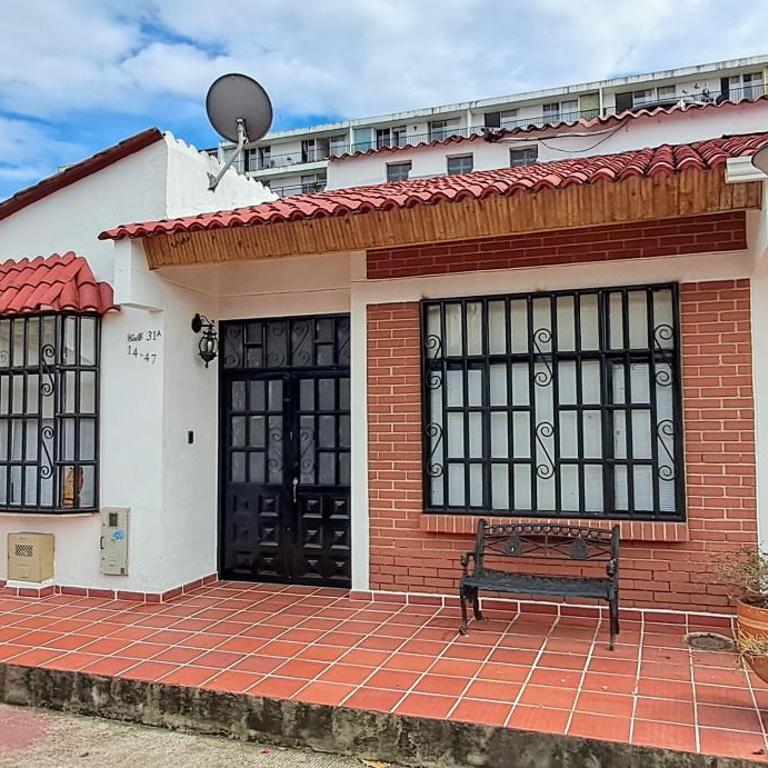 Casa elegantes totalmente amoblada - Casa de 2 dormitorios - 1