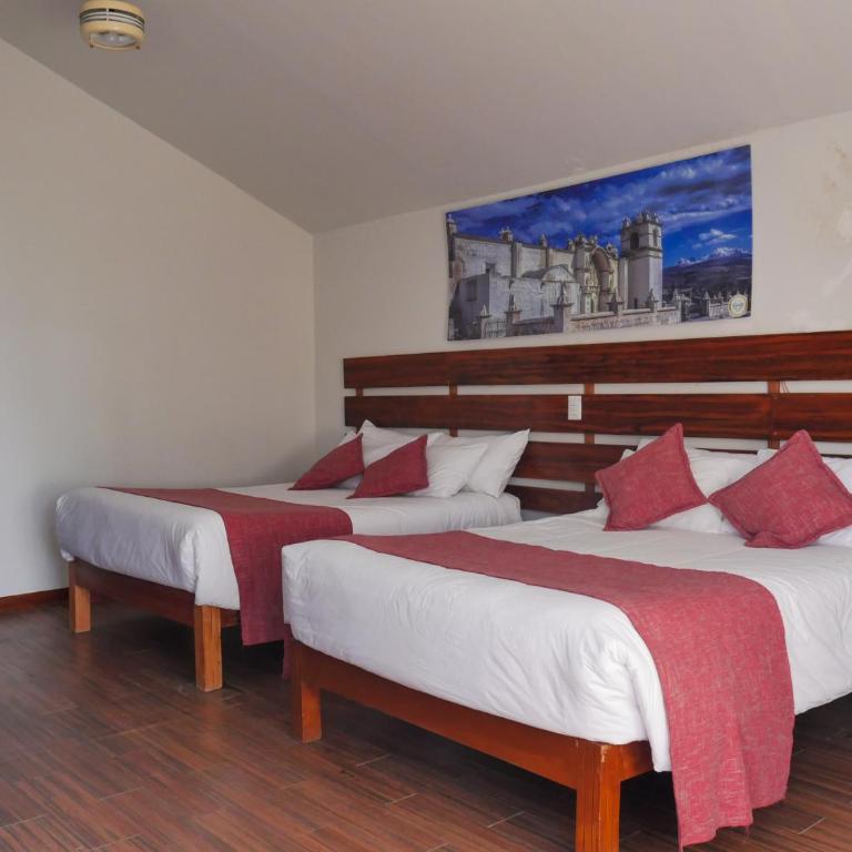Casona Urinsaya Qolca - Habitación Triple con vistas al jardín - 3