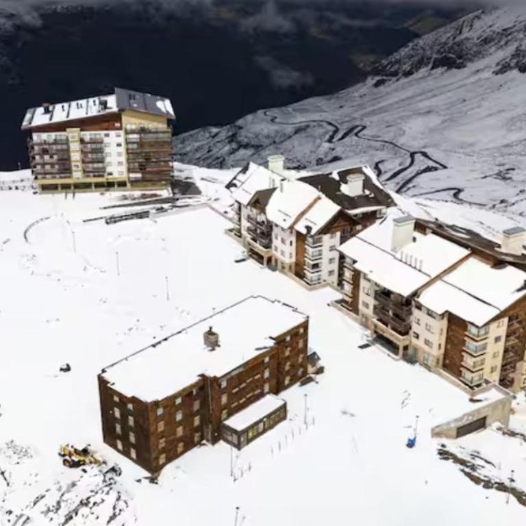 Condominio El Colorado Sky Center - Apartamento Deluxe de 2 dormitorios con vistas al jardín - 5