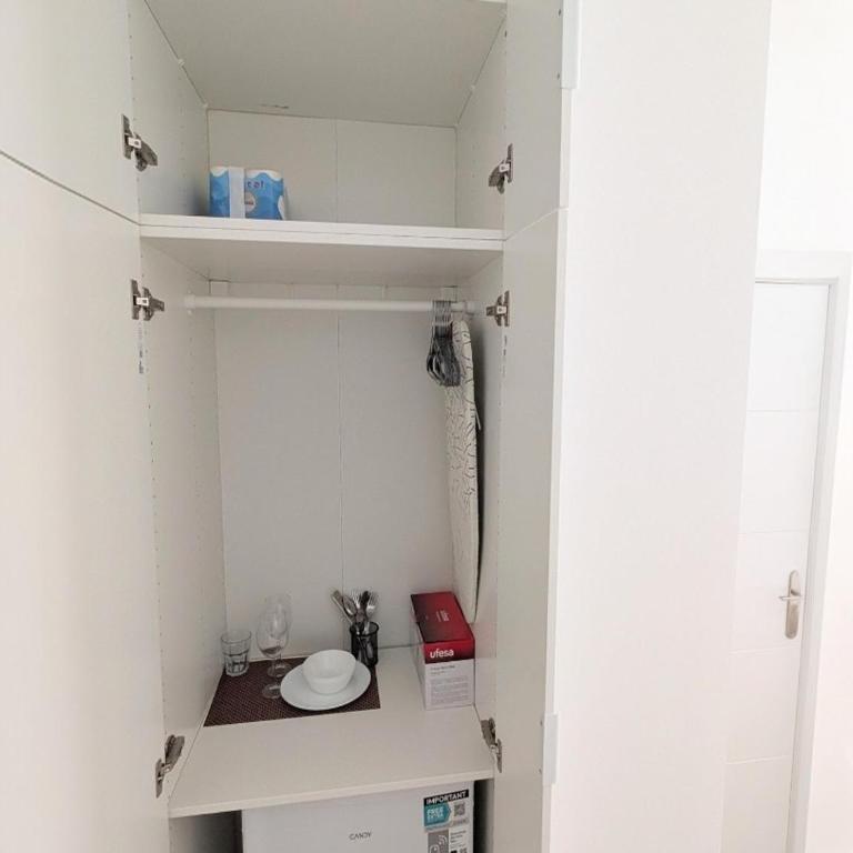 Lofts IFEMA CH - Deluxe Double Room with Shower - 26