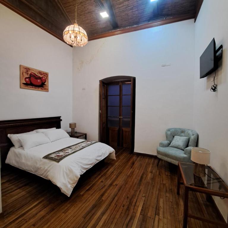 Rossa Mia Hotel Boutique - Habitación Doble Deluxe con balcón - 12