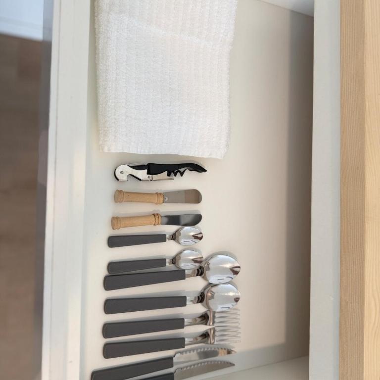 Petit Boheme - One-Bedroom Apartment - 6