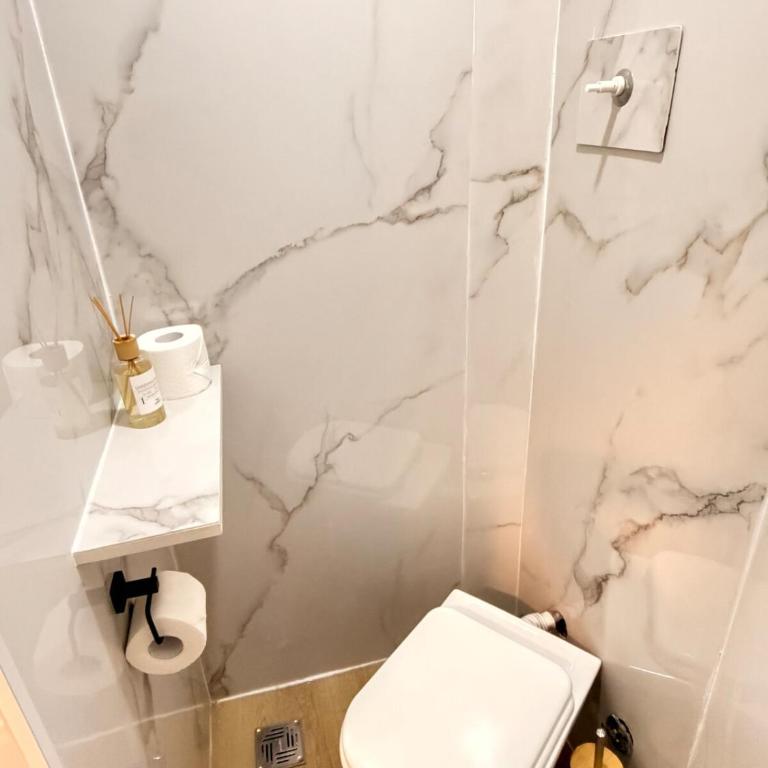 Petit Boheme - One-Bedroom Apartment - 27