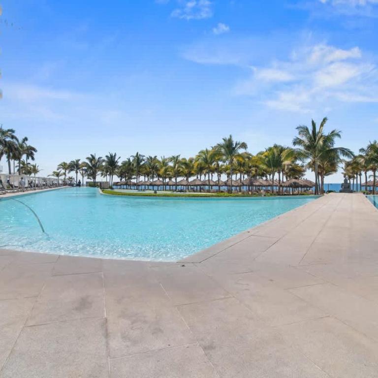 Luxury Beachfront 3BR Condo - Apartamento - 49
