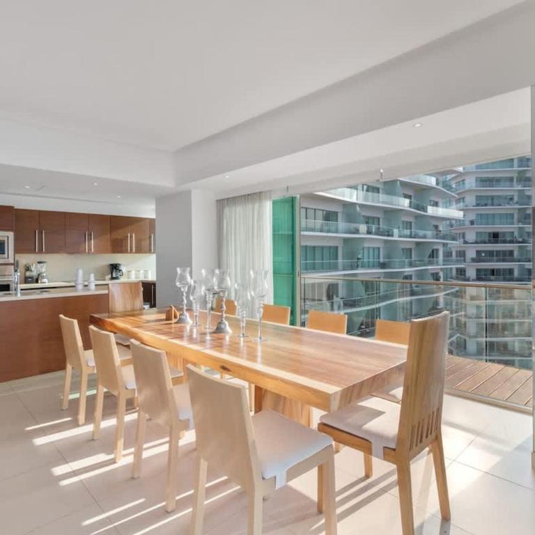 Luxury Beach Front Condo 21st Floor Views - Apartamento - 9