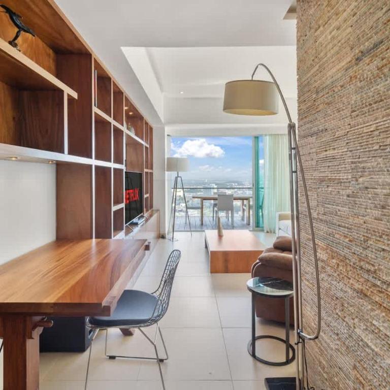 Luxury Beach Front Condo 21st Floor Views - Apartamento - 31