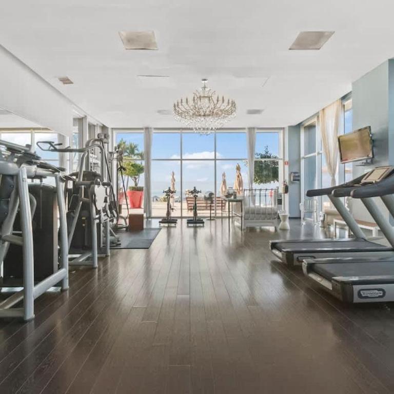 Luxury Beach Front Condo 21st Floor Views - Apartamento - 67