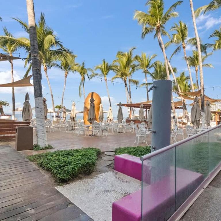 Luxury Beach Front Condo 21st Floor Views - Apartamento - 73