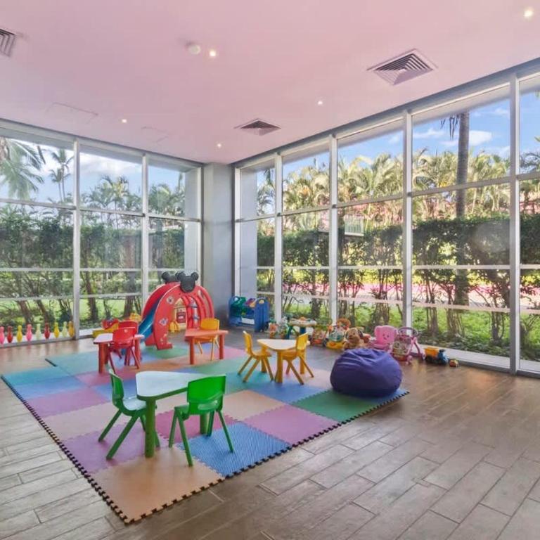 Luxury Beach Front Condo 21st Floor Views - Apartamento - 74
