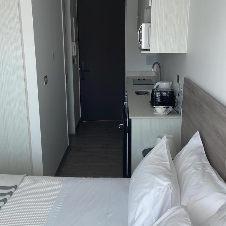 Urban Suites Apart Hotel con Estacionamiento Gratuito - Studio - 2