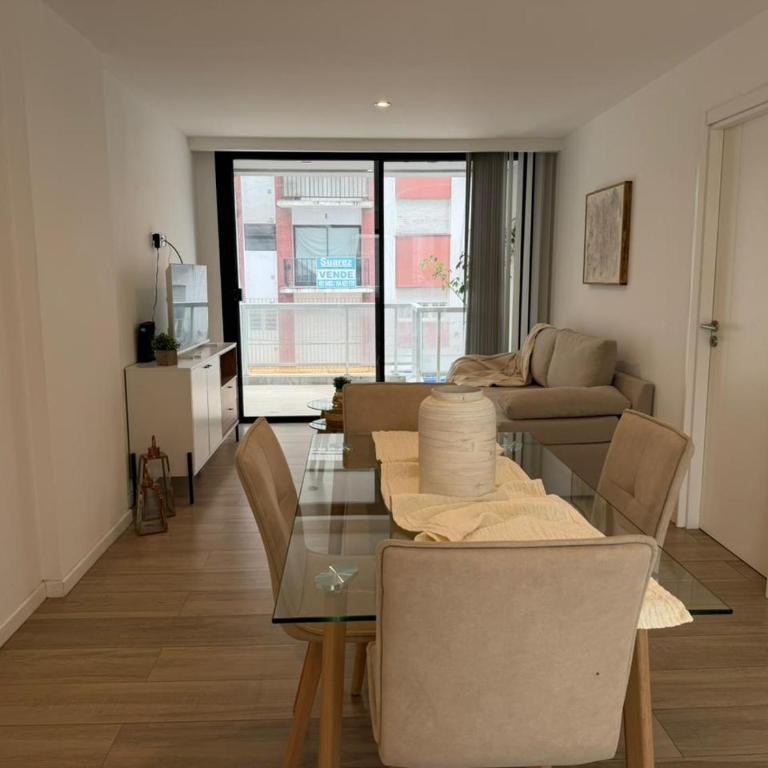 Departamento a metros de Casino y Plaza Colon - One-Bedroom Apartment - 1