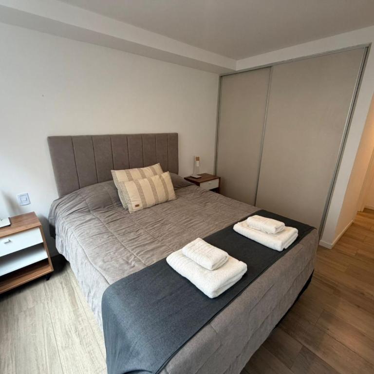 Departamento a metros de Casino y Plaza Colon - One-Bedroom Apartment - 2