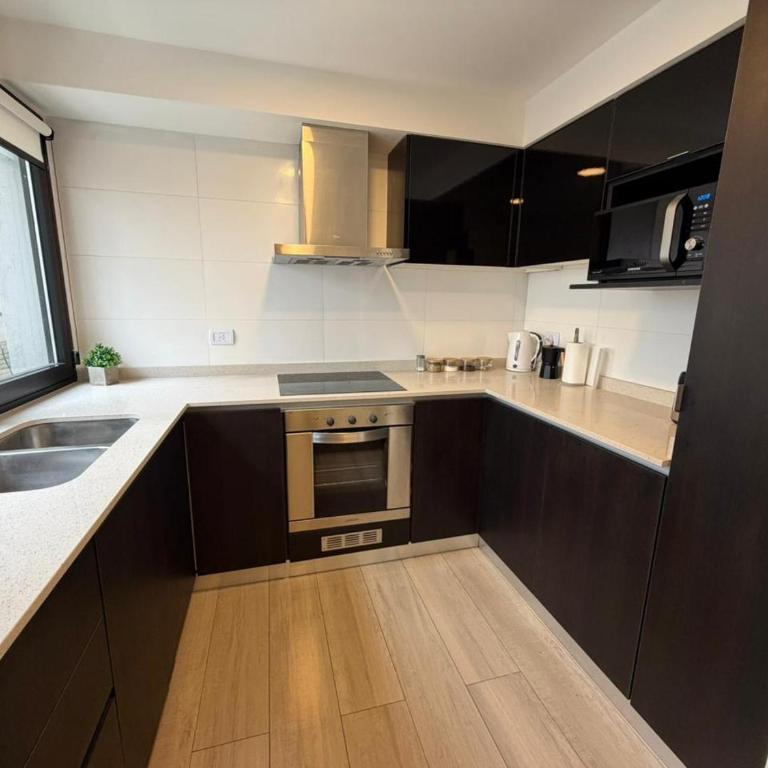 Departamento a metros de Casino y Plaza Colon - One-Bedroom Apartment - 1