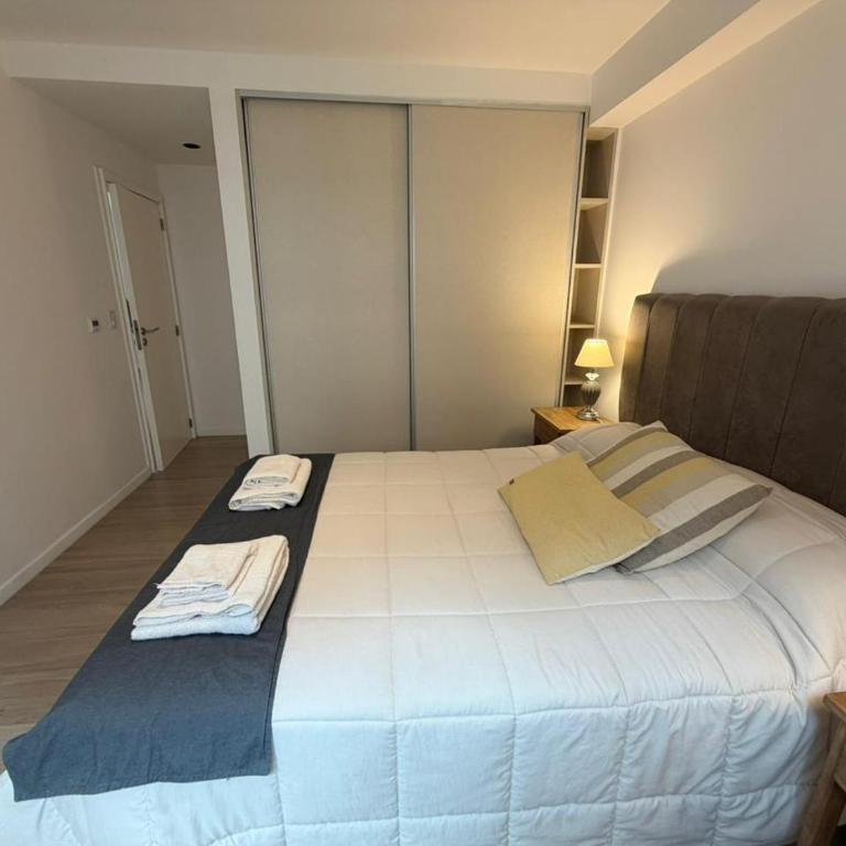 Departamento a metros de Casino y Plaza Colon - One-Bedroom Apartment - 1