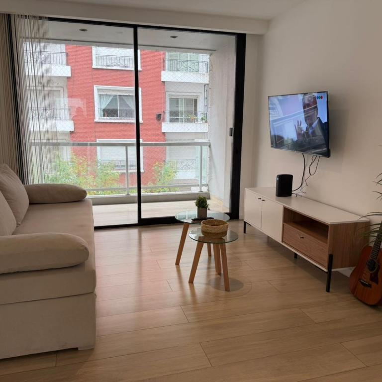 Departamento a metros de Casino y Plaza Colon - One-Bedroom Apartment - 4