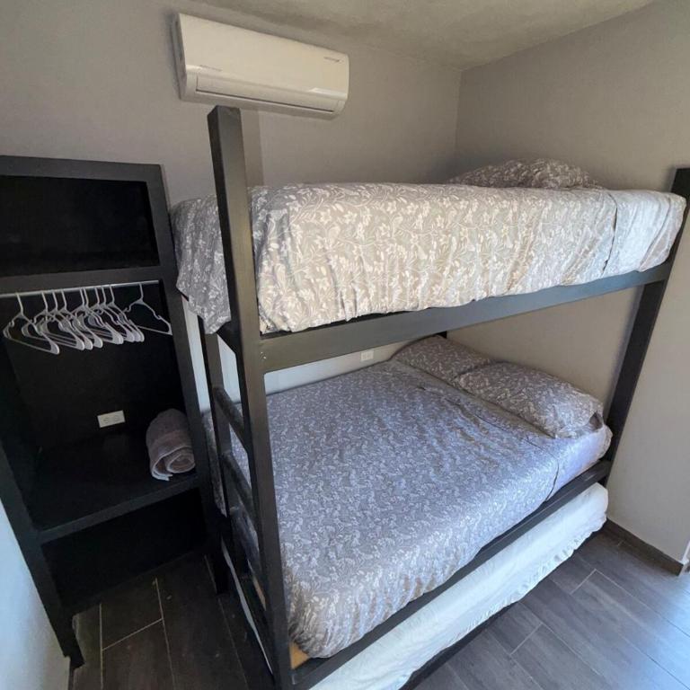 Casa Conchalito - Four-Bedroom House - 15