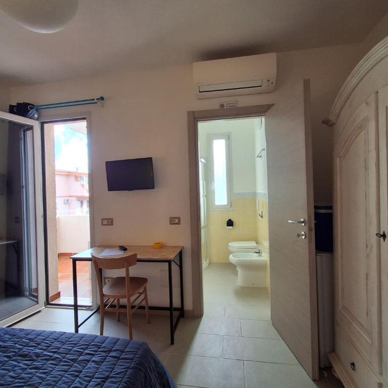B&B da Nuccia Villasimius - Camera Matrimoniale con Bagno Privato - 2
