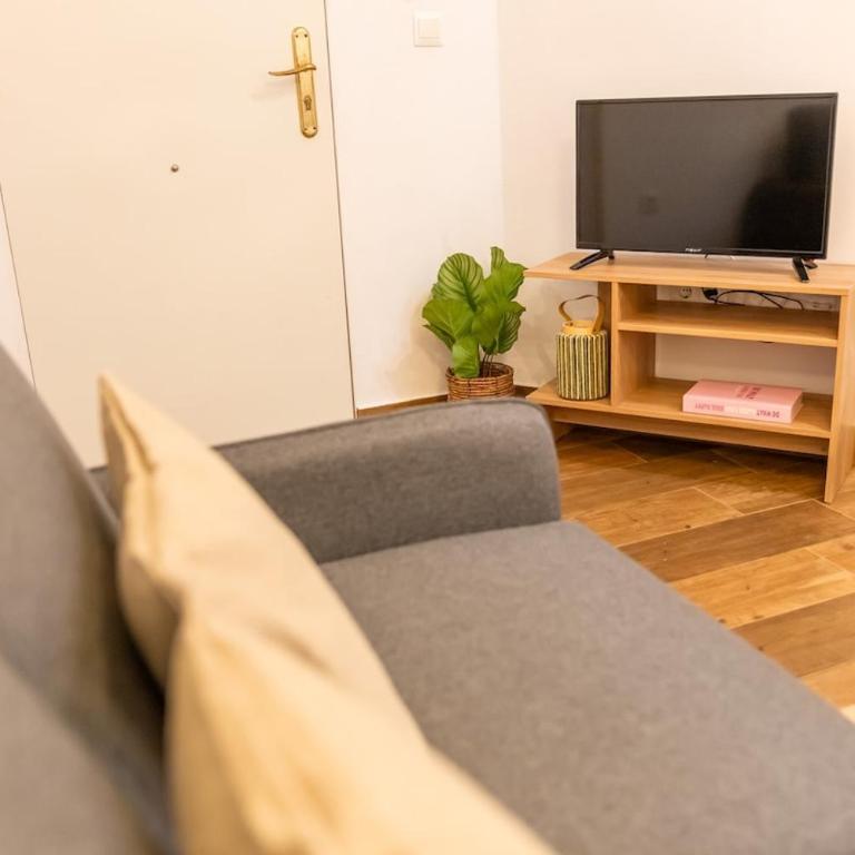 Modern Apt I AC I Plaza Merced 2min walk I Central - Apartamento de 1 dormitorio - 38
