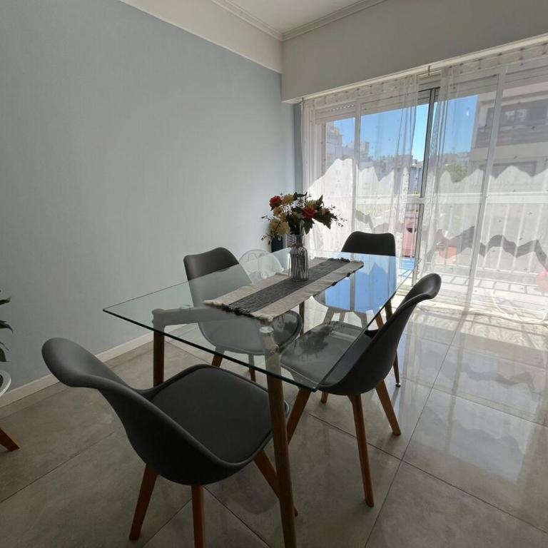 Hermoso dpto en cercanías de Plaza Colon con balcón - One-Bedroom Apartment - 4