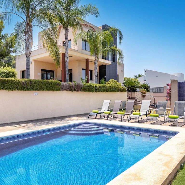 Villa Piver by Villa Plus - Villa - 2