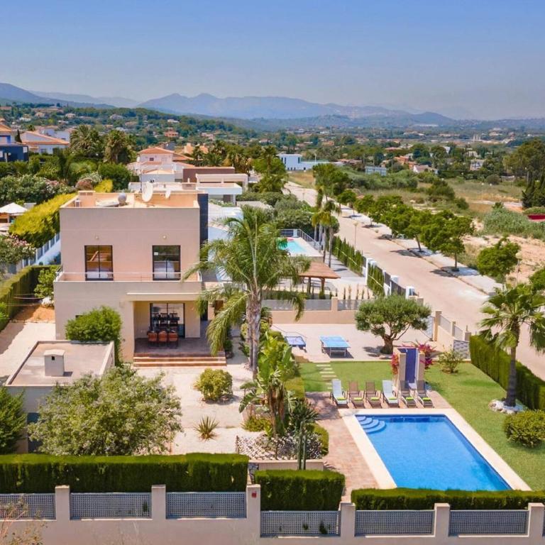 Villa Piver by Villa Plus - Villa - 22