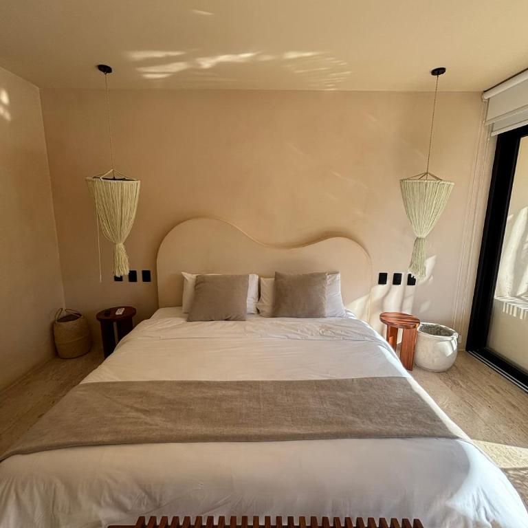 Loch Tulum by The Spot Rentals - Studio with Spa Bath - 4