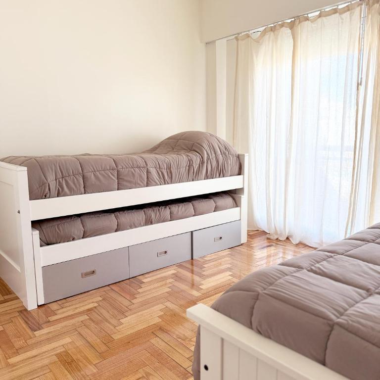 Excelente! a metros del mar con cochera - Two-Bedroom Apartment - 8