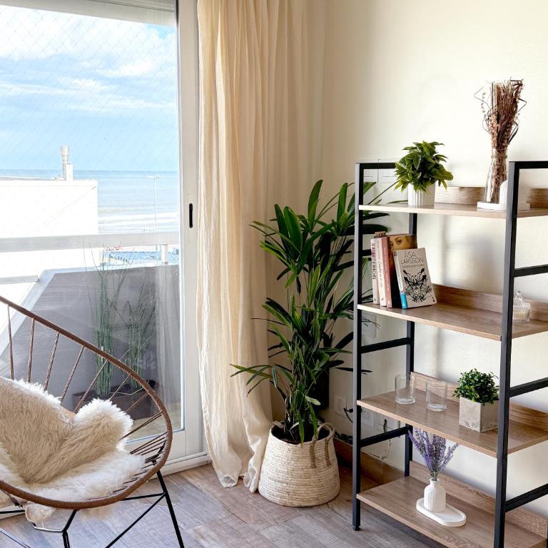 Excelente! a metros del mar con cochera - Two-Bedroom Apartment - 3