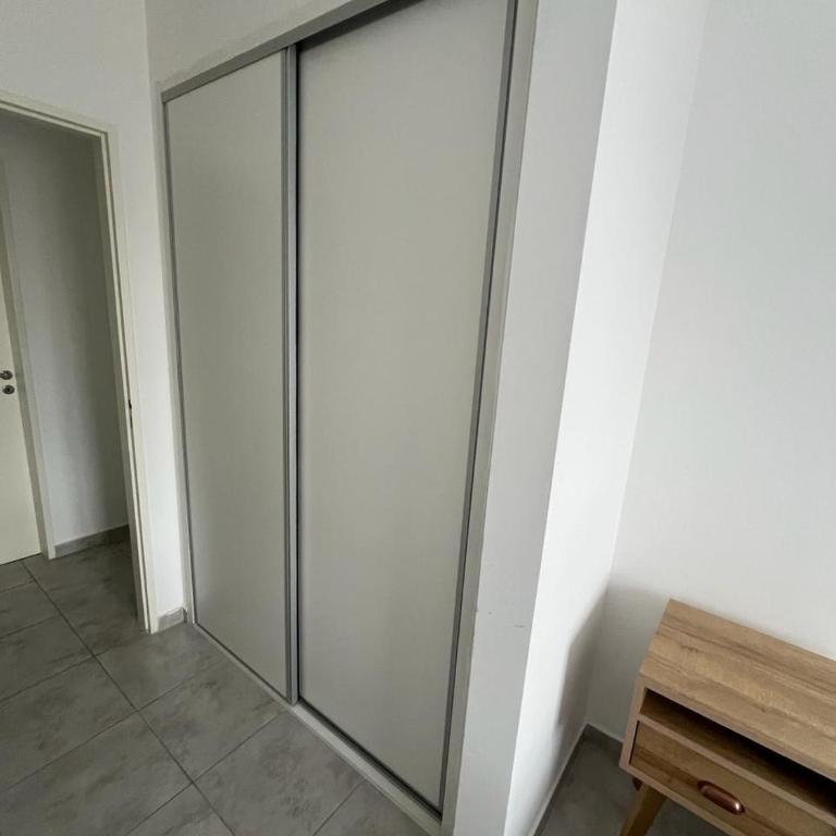 Depto Parque Paraná - Con cochera - One-Bedroom Apartment - 12