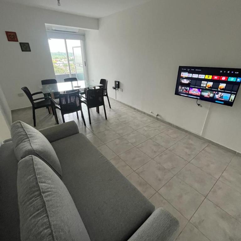 Depto Parque Paraná - Con cochera - One-Bedroom Apartment - 5