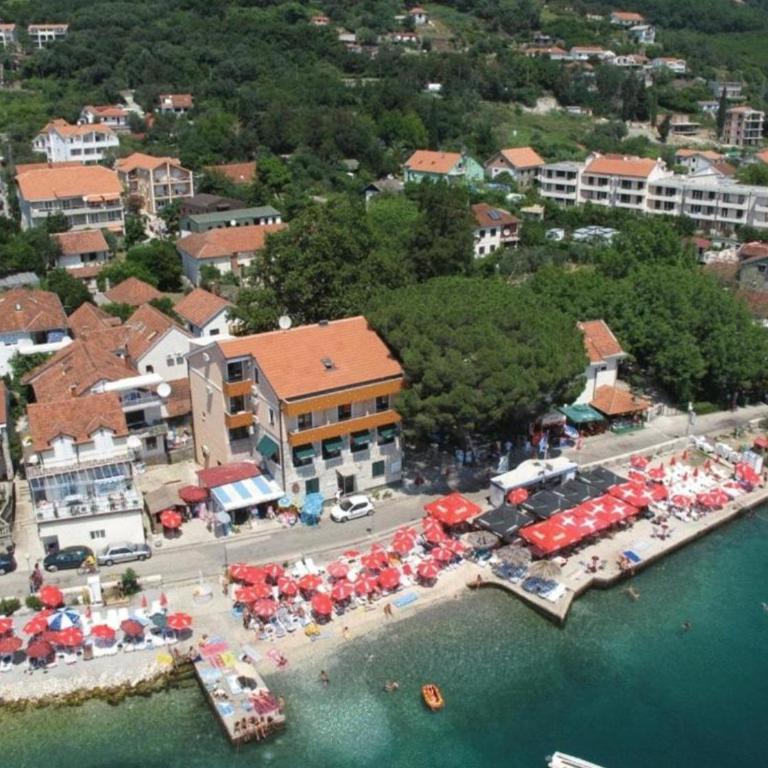 Fiammanti Hotel Montenegro - Triple Room with Balcony - 12