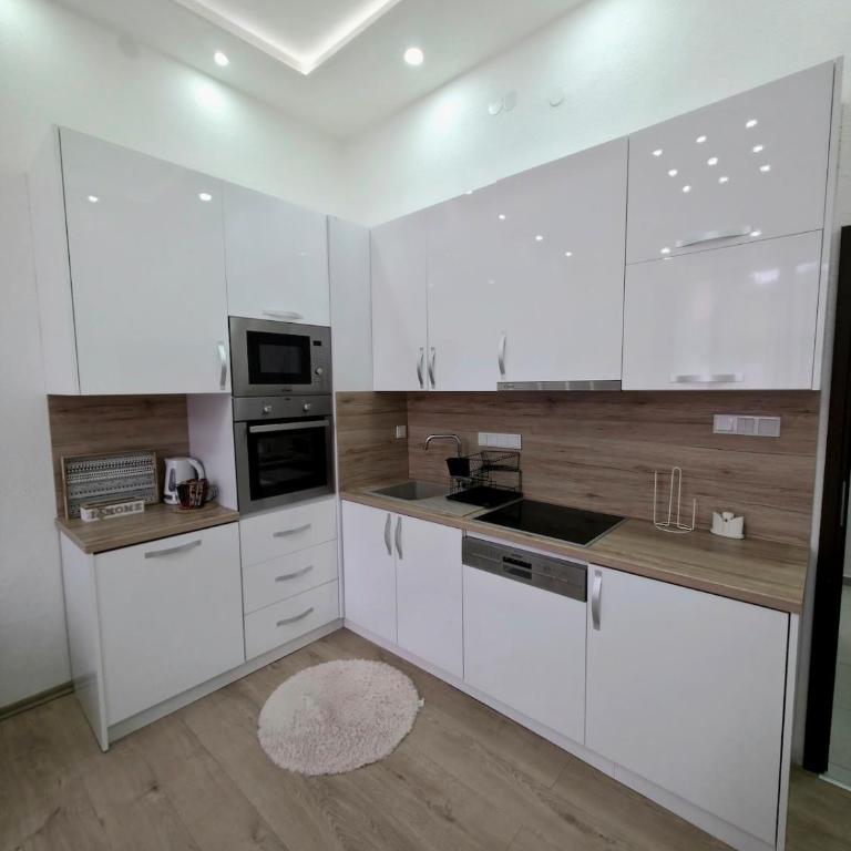Luxury Old Town Apartment Fireplace, Baščaršija, Fast WiFi - Apartman sa 1 Spavaćom Sobom - 13