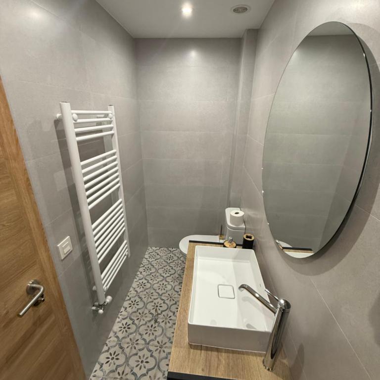 Pensión el Horno REFORMADO - Habitación Triple con baño - 7