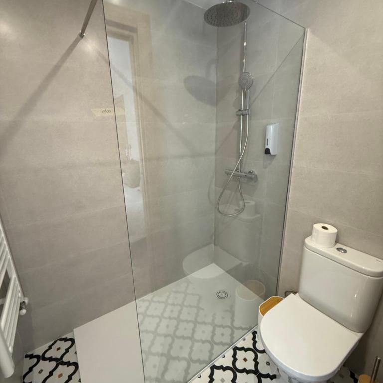 Pensión el Horno REFORMADO - Habitación Doble con baño privado - 9