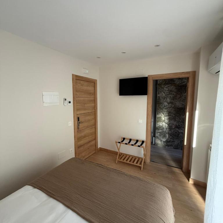 Pensión el Horno REFORMADO - Habitación Doble con baño privado - 15