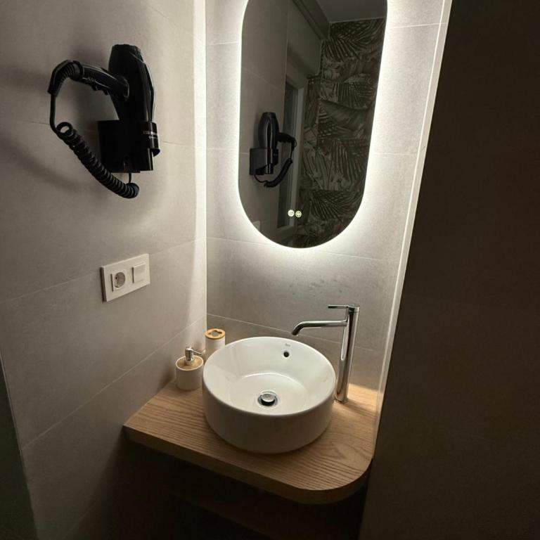 Pensión el Horno REFORMADO - Habitación Doble con baño privado - 17