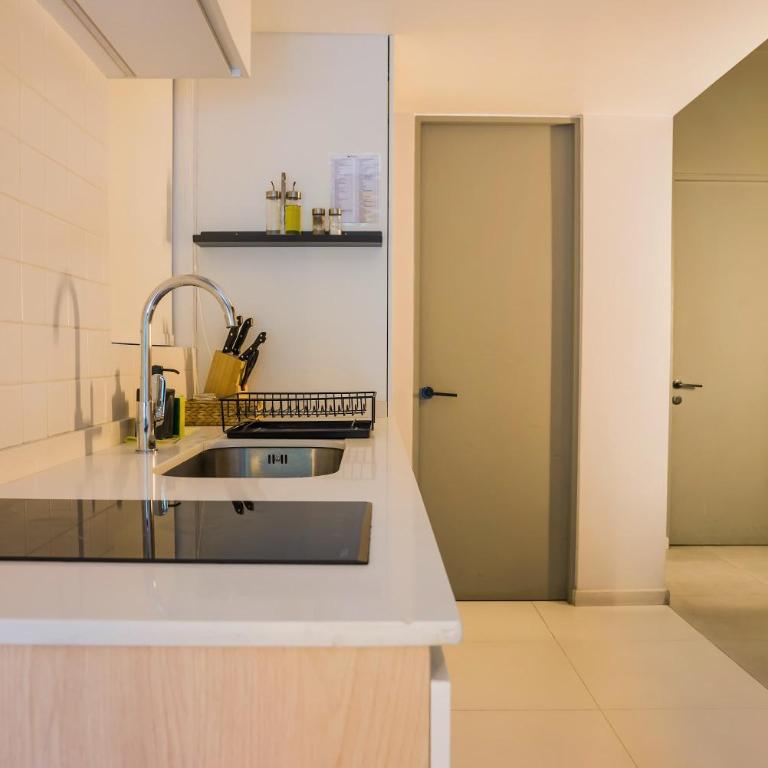 Apartment Private Terrace Steps from Metro - Apartment - 15
