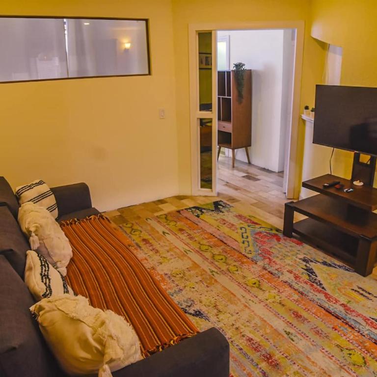 Stylish Apartment Upscale Chapultepec District - One-Bedroom Family Apartment - 21
