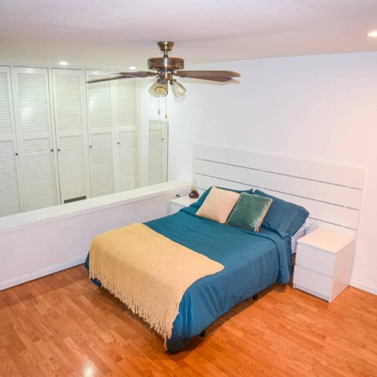 Stylish Apartment Upscale Chapultepec District - One-Bedroom Apartment with Garden View - 17